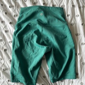 Lululemon Align shorts